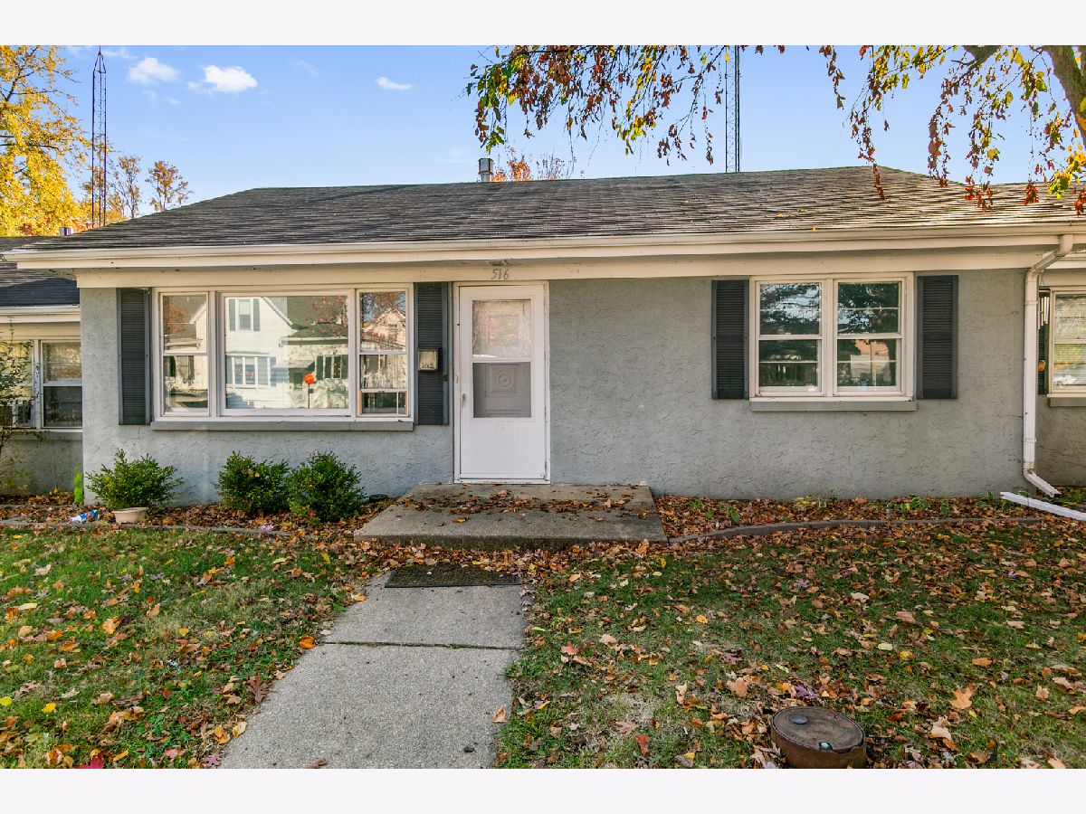  Rented Bradley Illinois, 516 Lawn
