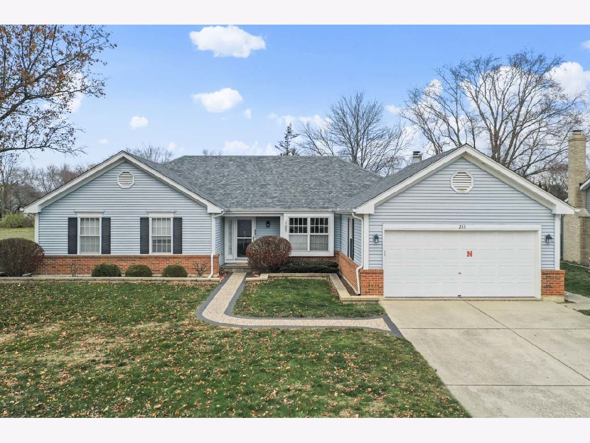 Homes & Condos & Townhomes Sold Windcrest Oswego Illinois, 213 Northampton
