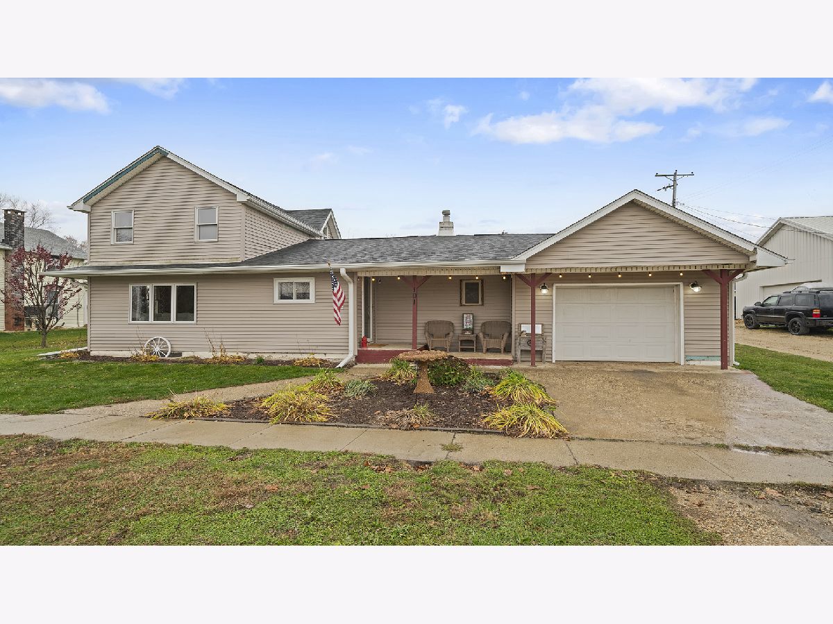  Sold Leaf River Illinois, 101 2nd