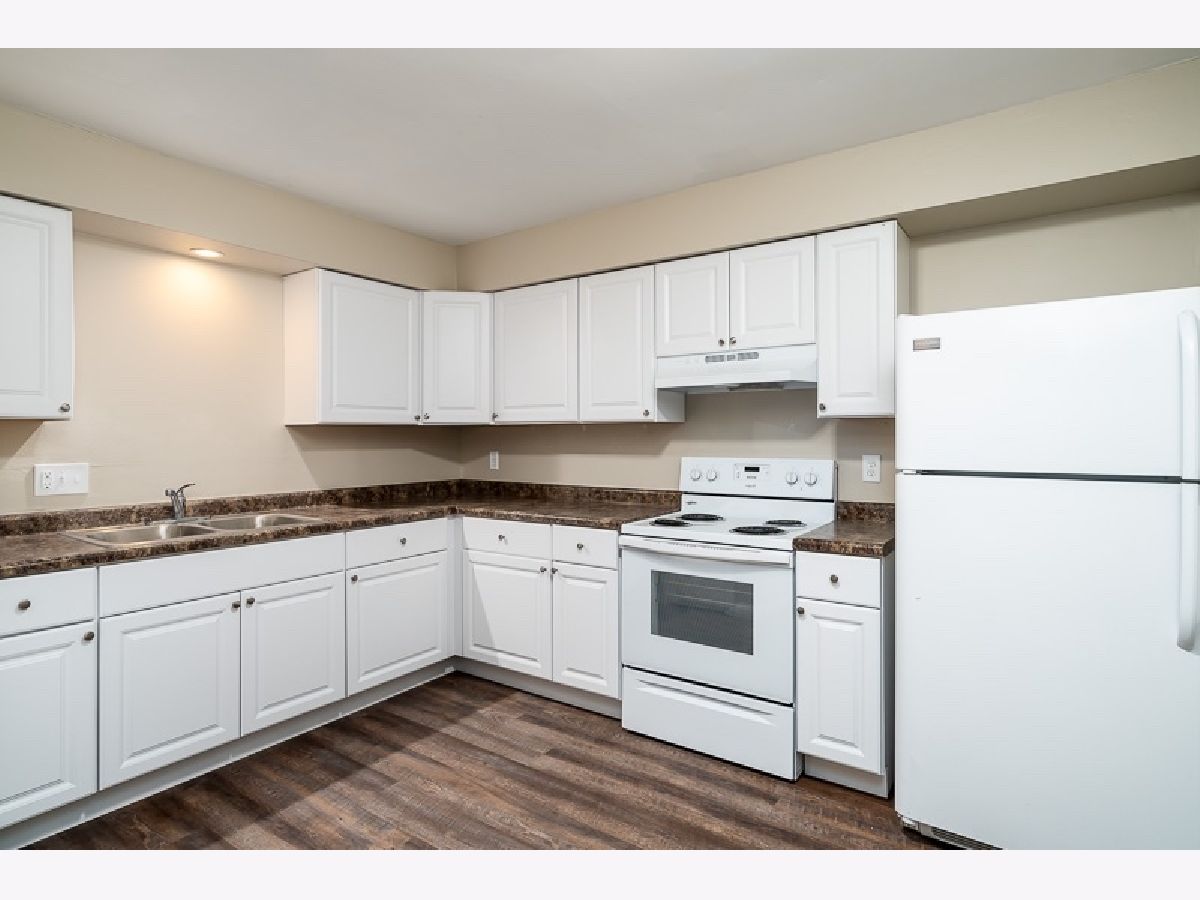  Rented Rockford Illinois, 186 Flintridge
