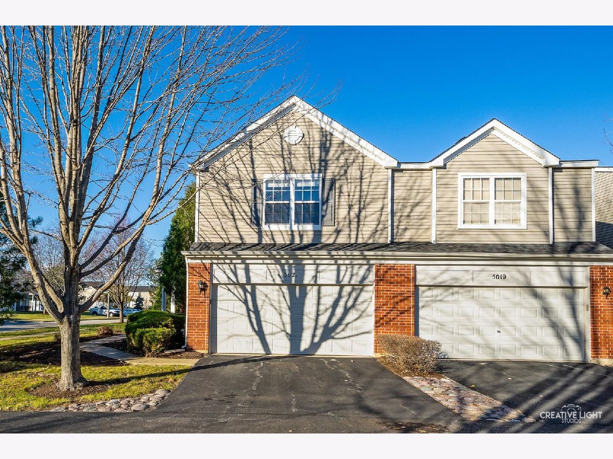 Townhomes & Condos & Homes Sold Hampton Glen Plainfield Illinois, 5021 Corning