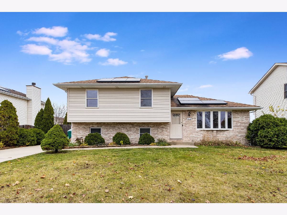 Homes Sold Cumberland Plainfield Illinois, 2108 Cumberland