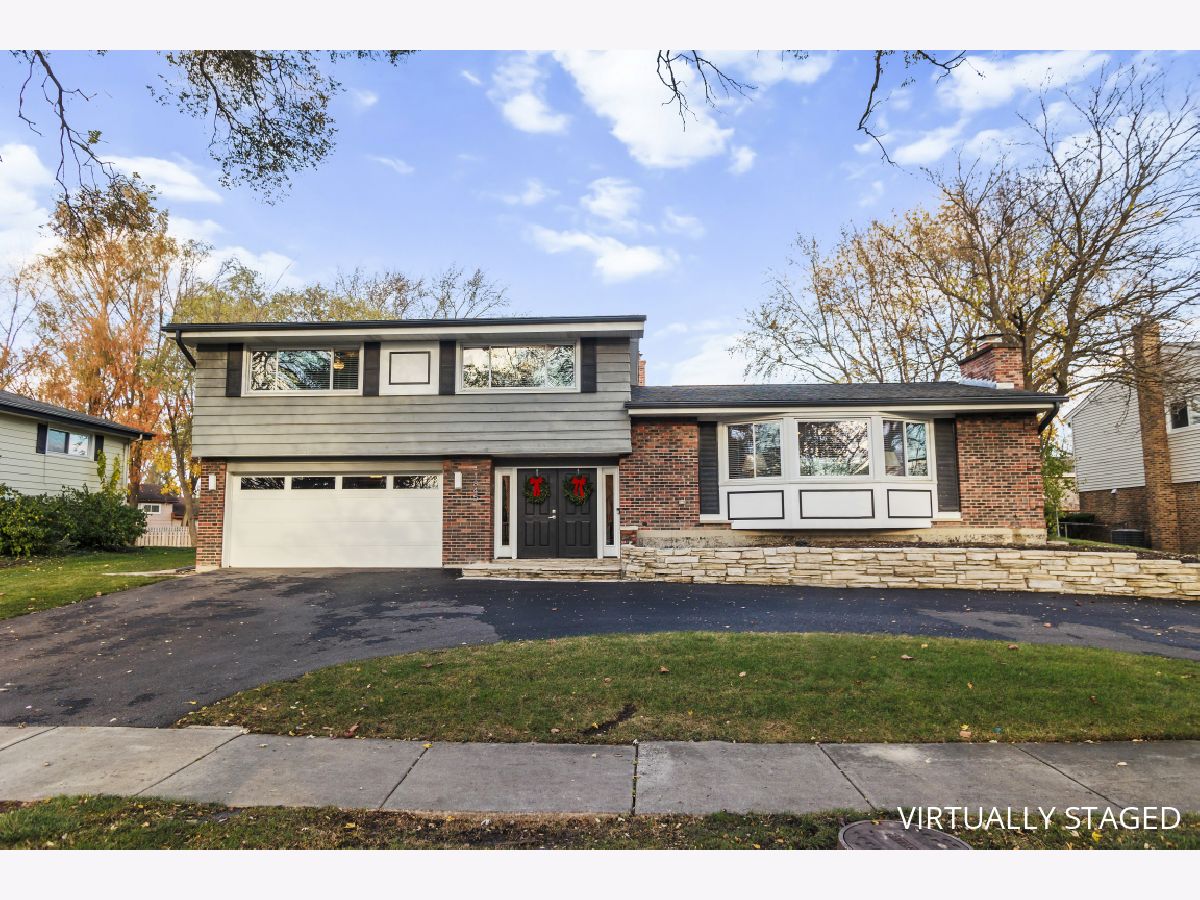 Homes Sold Heathercrest Northbrook Illinois, 1845 Smith