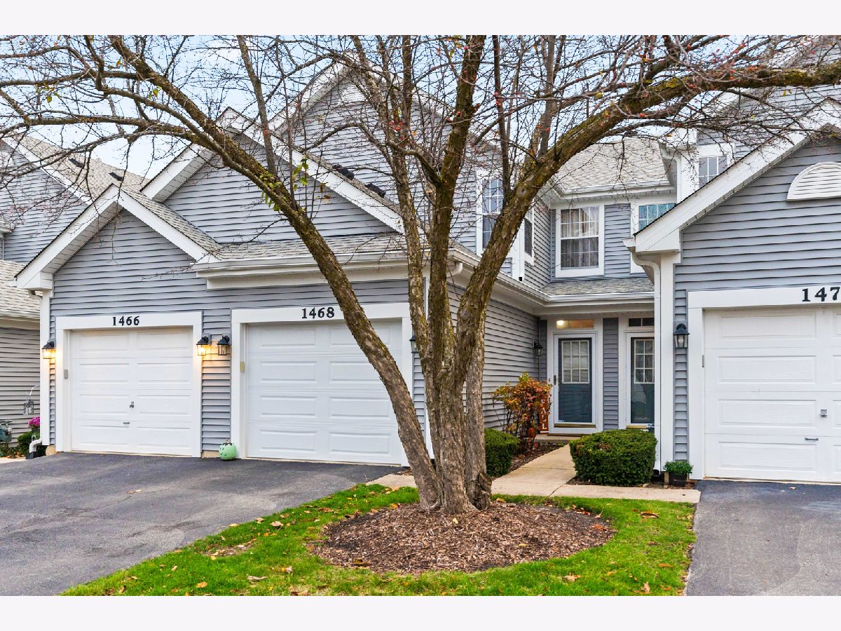Townhomes & Condos Sold Tanglewood St Charles Illinois, 1468 Walnut Hill