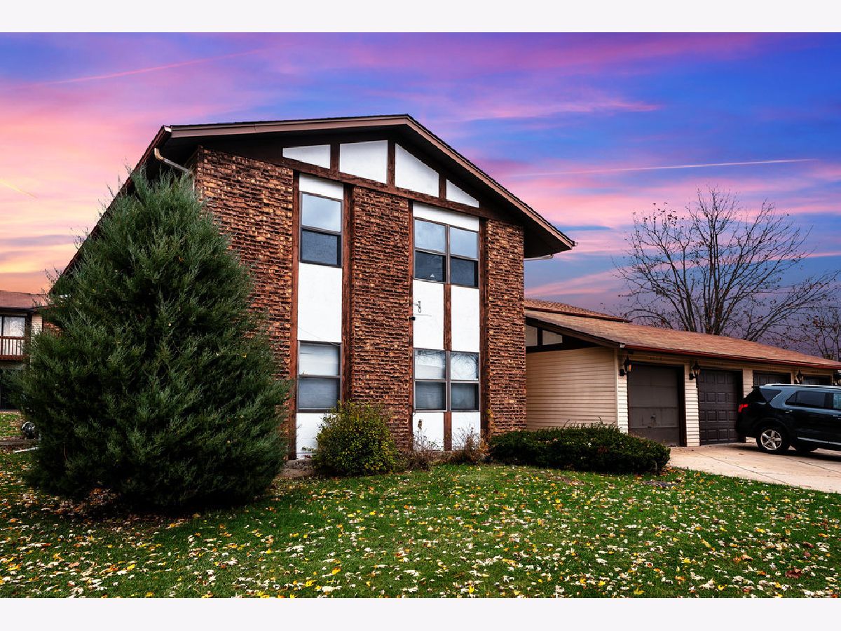  Rented Country Club Hills Illinois, 4118 192nd