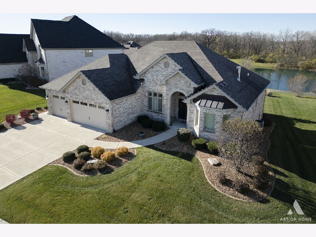 Townhomes & Homes Sold Stonebridge Woods Homer Glen Illinois, 16120 Stonebridge