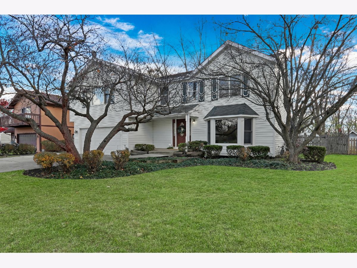 Homes Sold Woodland Meadows Grayslake Illinois, 17727 Dartmoor