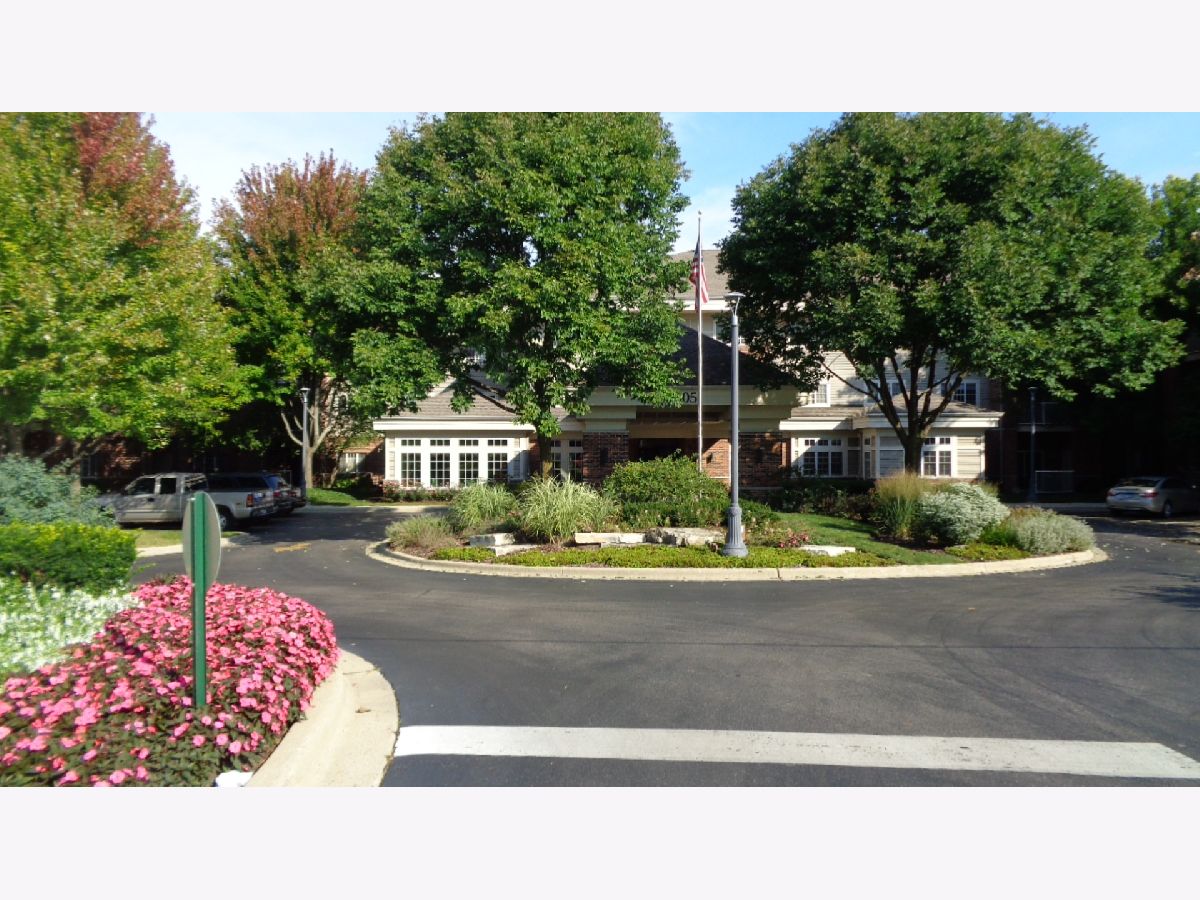  Rented East Dundee Illinois, 605 Barrington