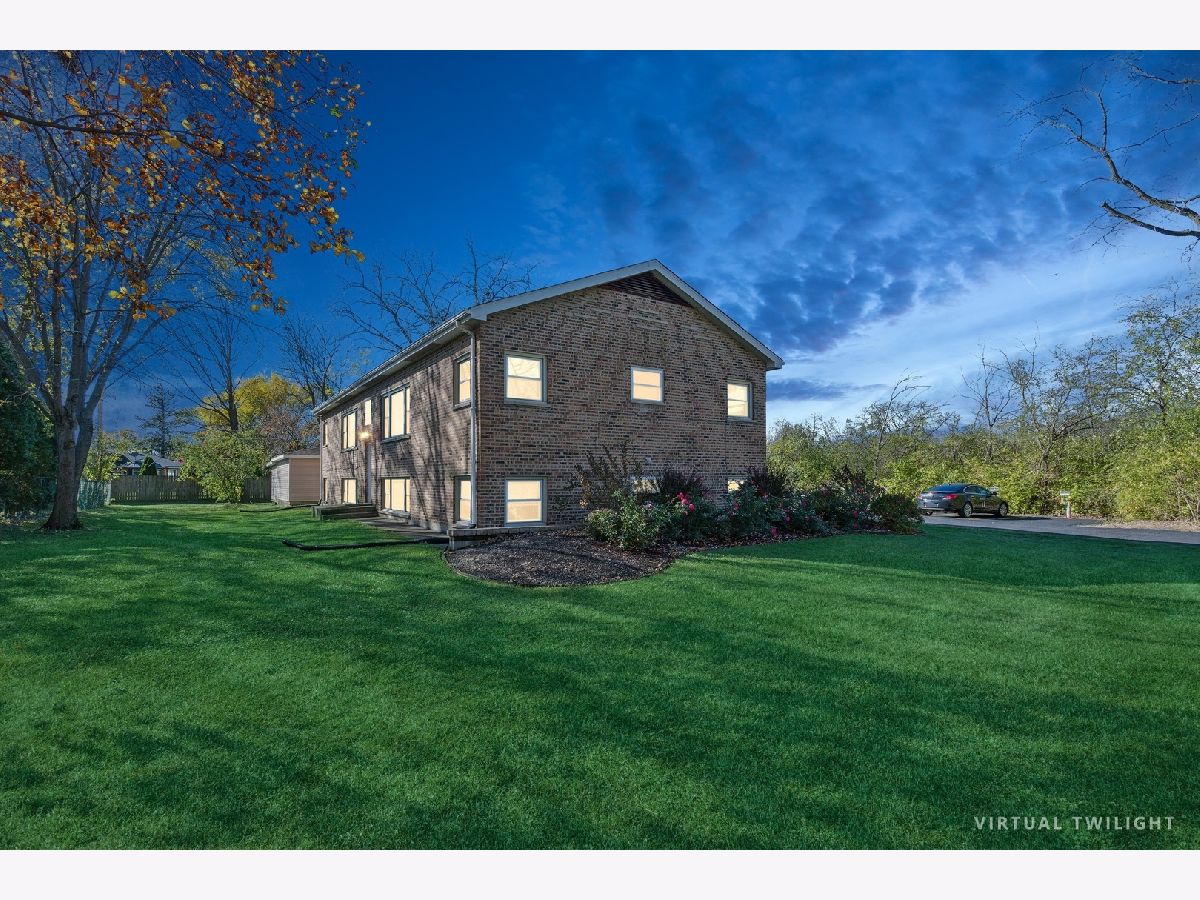 Homes Sold Mount Forest Willow Springs Illinois, 217 Kazwell
