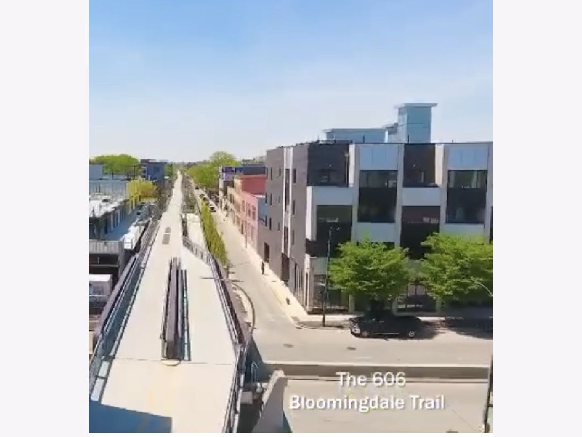 Condos & Townhomes & Homes Rented Bucktown Chicago Illinois, 2410 Bloomingdale