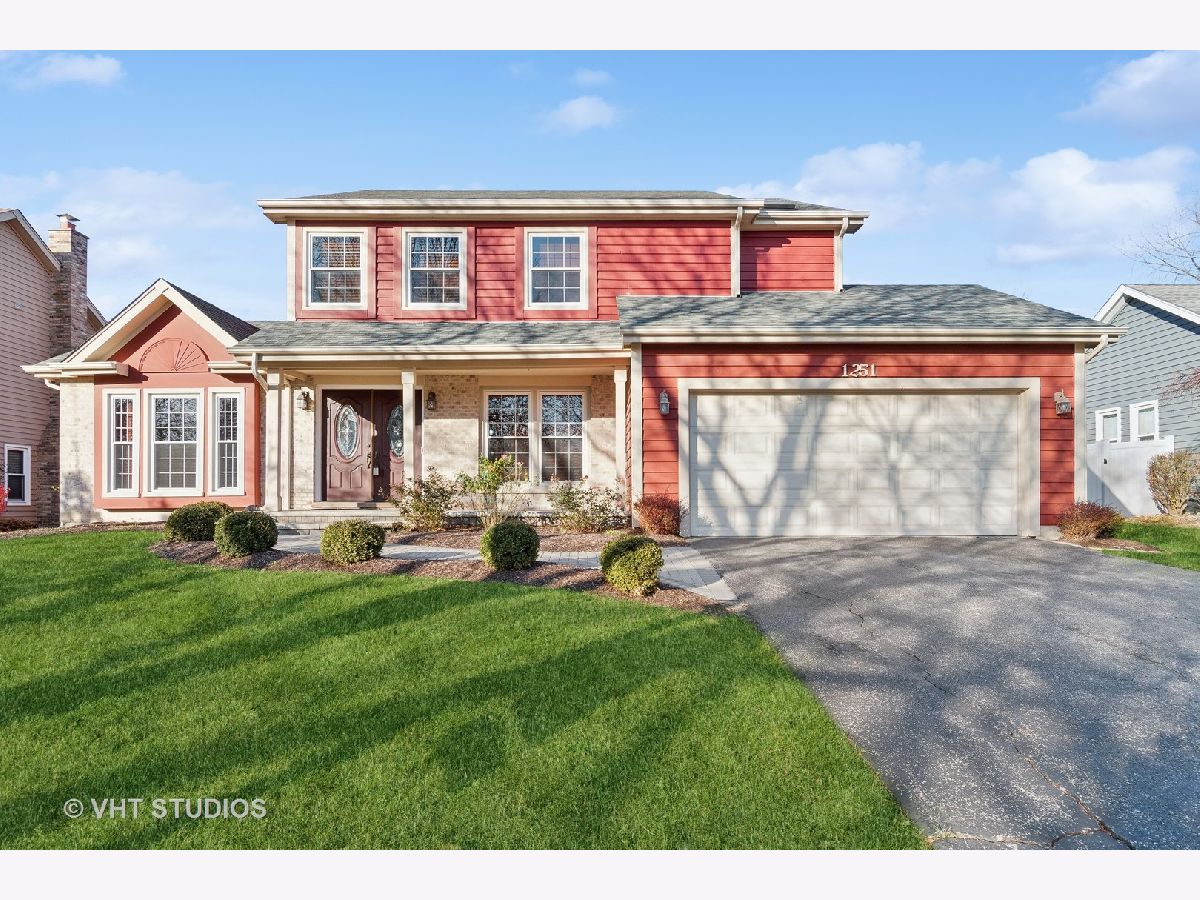Townhomes & Condos & Homes Sold The Fields Naperville Illinois, 1251 Oakton