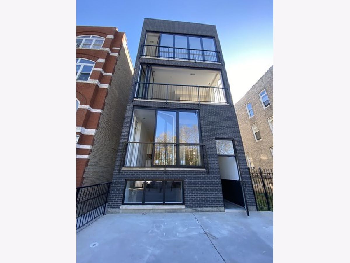  Rented Chicago Illinois, 1635 California