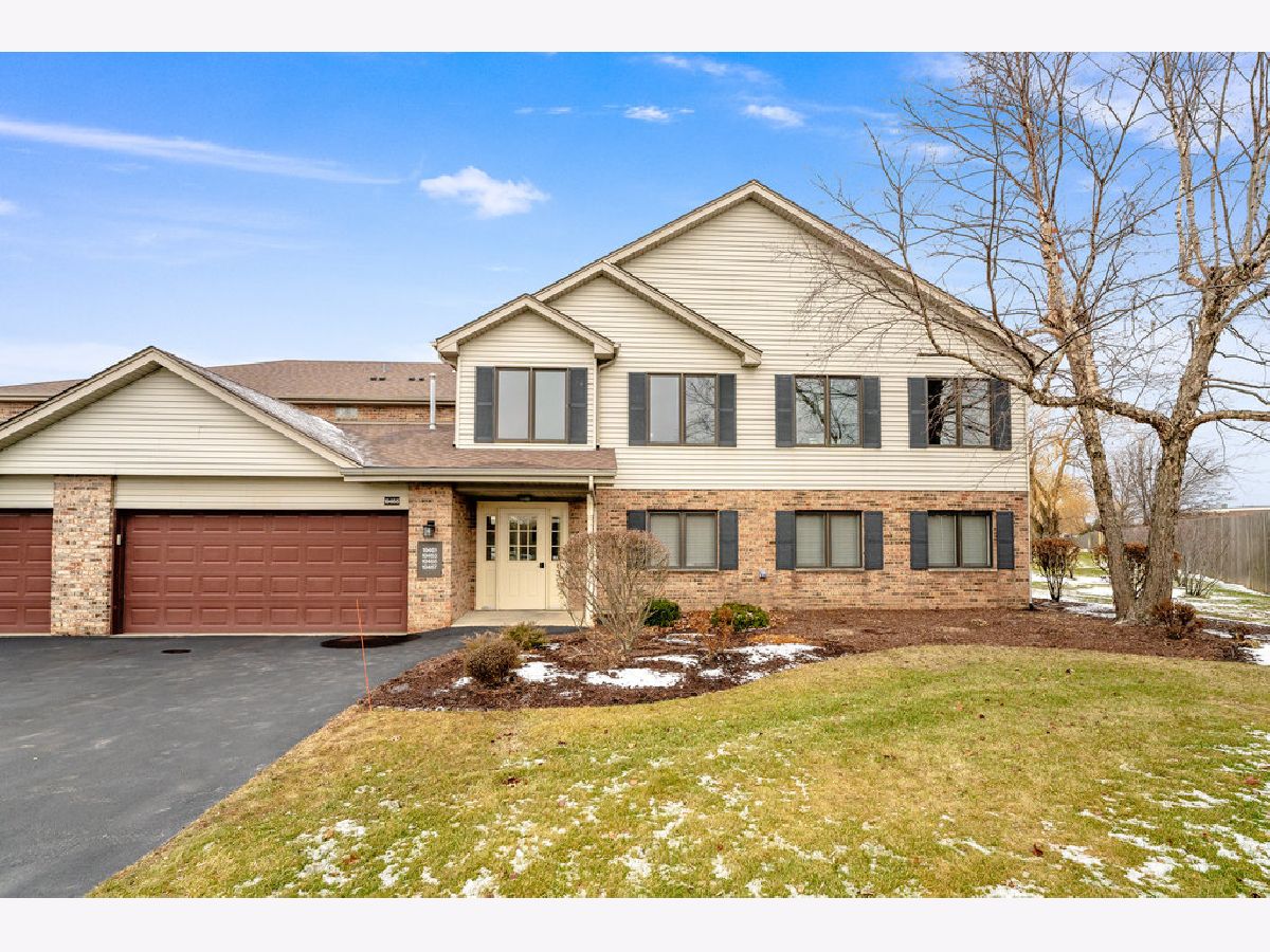 Condominiums Sold Willow Walk Mokena Illinois, 19467 Manchester