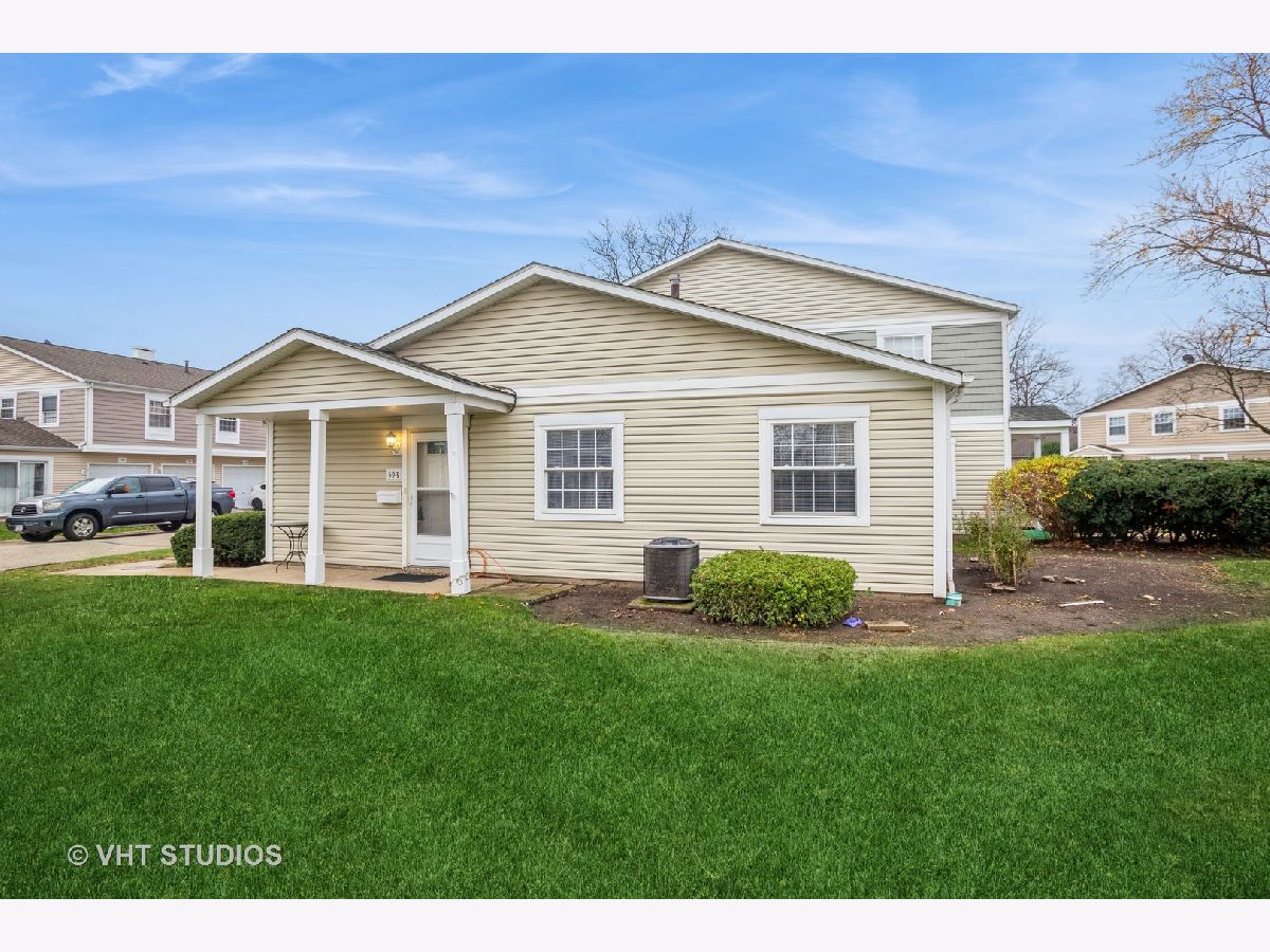 Townhomes & Condos Sold Cedar Run Wheeling Illinois, 593 Lotus