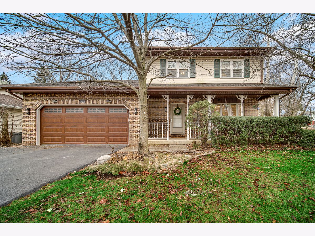 Homes Sold West Shore Park Mundelein Illinois, 26698 Illinois Route 83