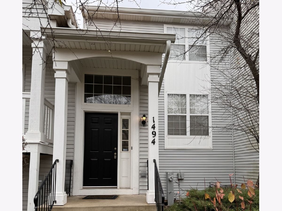 Townhomes & Homes Sold Greystone Gurnee Illinois, 1494 Saint James