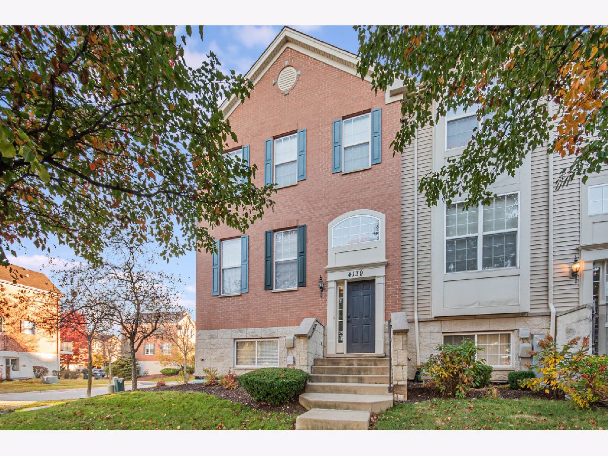 Townhomes & Condos Sold Lehigh Station Aurora Illinois, 4139 Milford