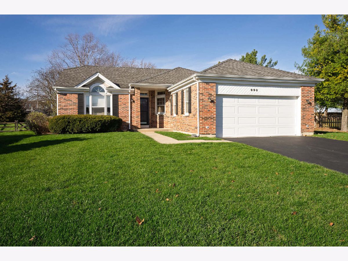 Homes Sold Cimarron Cary Illinois, 890 Blazing Star