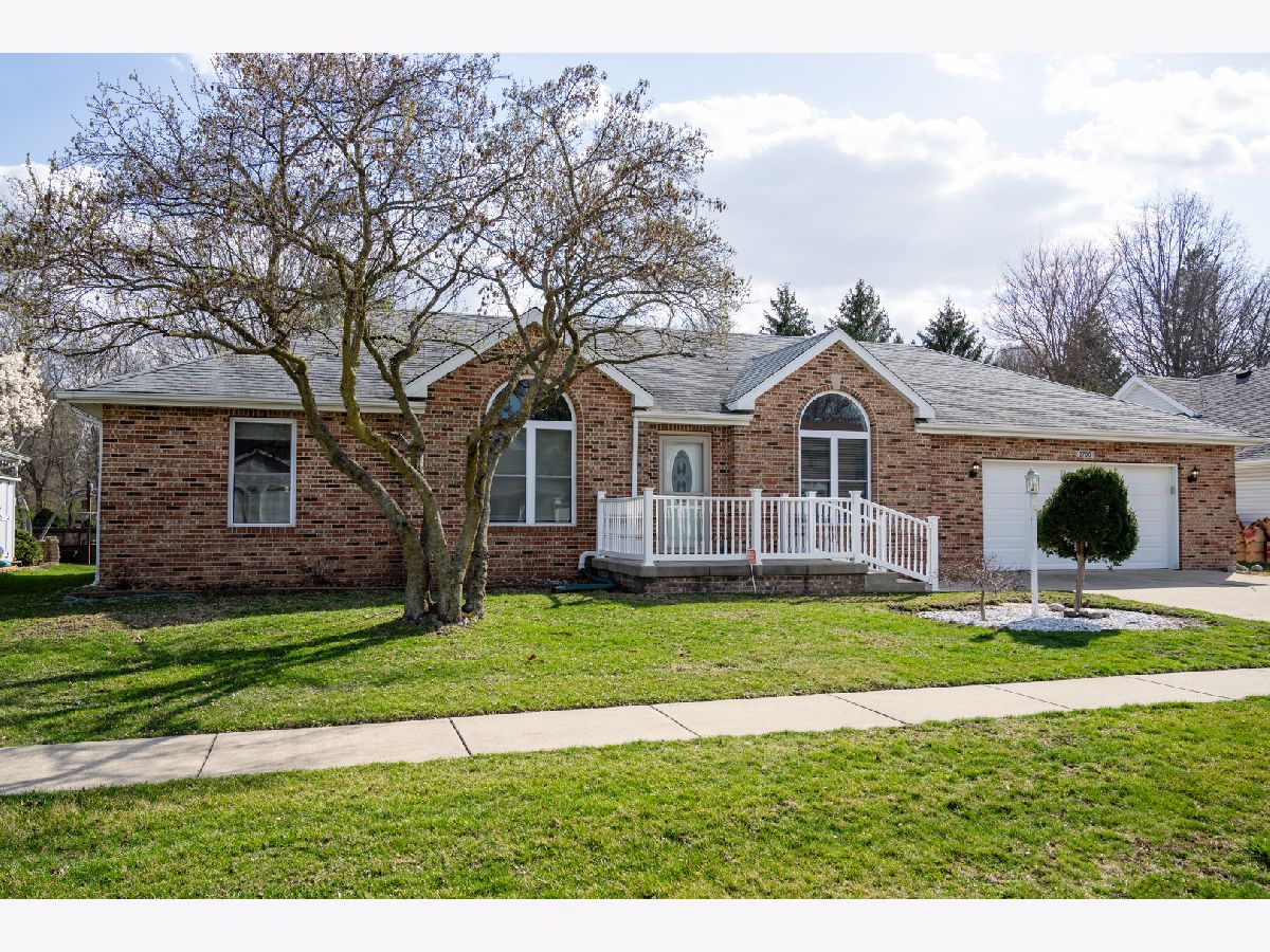 Homes & Condos & Townhomes Sold Beringer Commons Urbana Illinois, 2709 Coddington