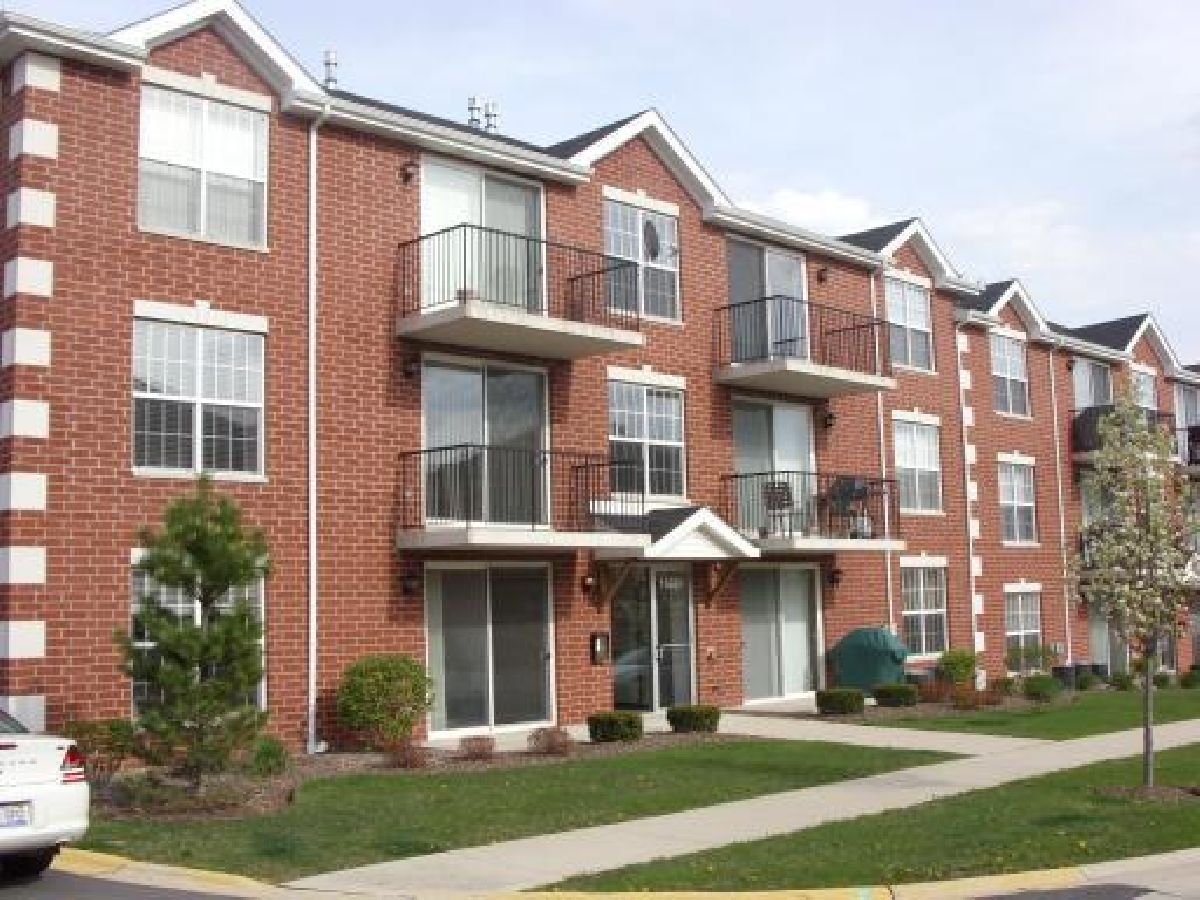  Rented Orland Park Illinois, 16661 Liberty