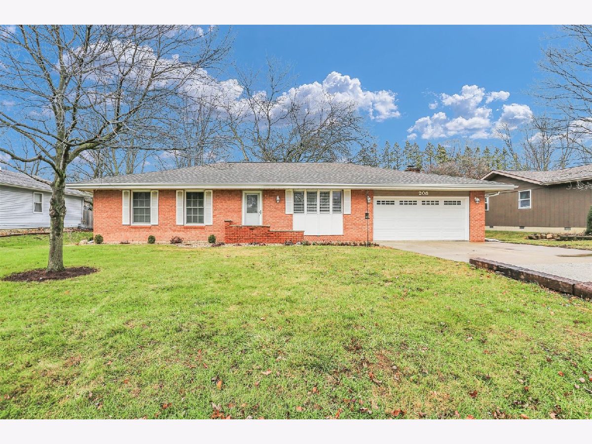 Homes Sold Prichard's St Joseph Illinois, 208 Briarcliff