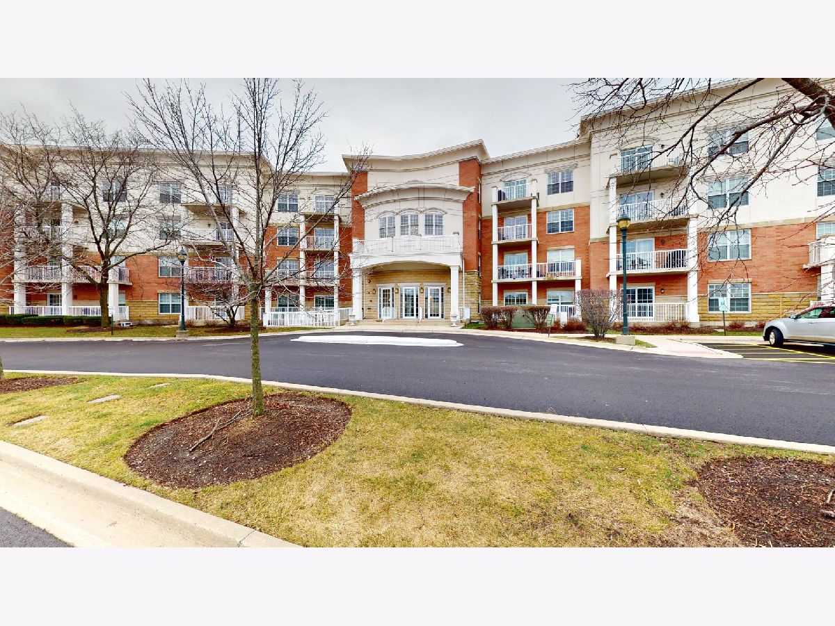 Condominiums Sold Fountains Of Arlington Arlington Heights Illinois, 601 Rand