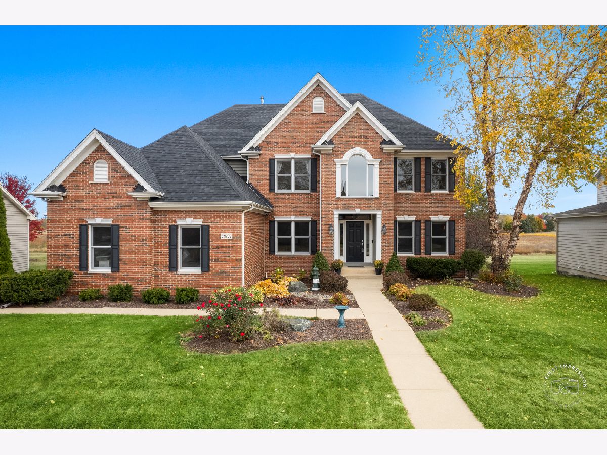 Homes Sold Fox Mill St Charles Illinois, 3N709 East Laura Ingalls Wilder
