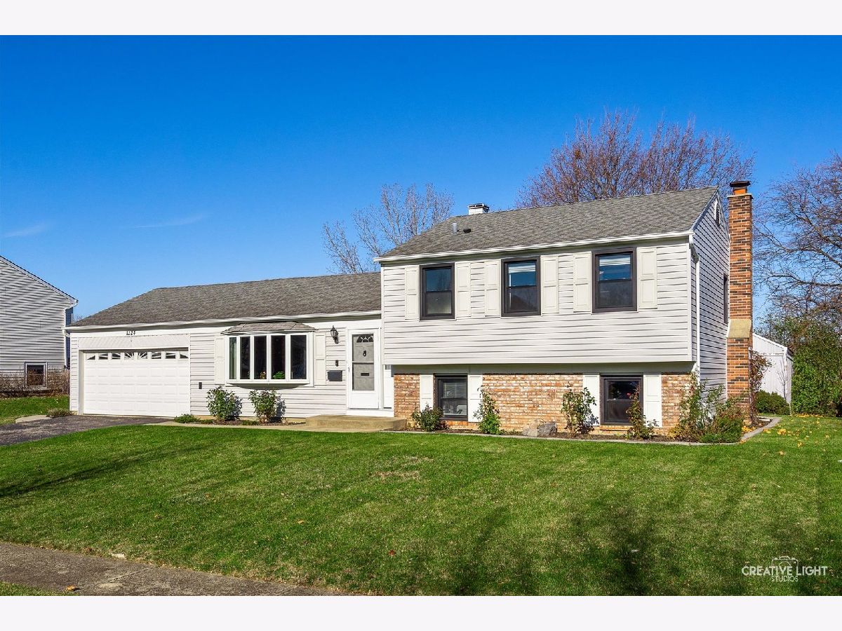 Homes Sold Sheffield Park Schaumburg Illinois, 1324 Elmhurst