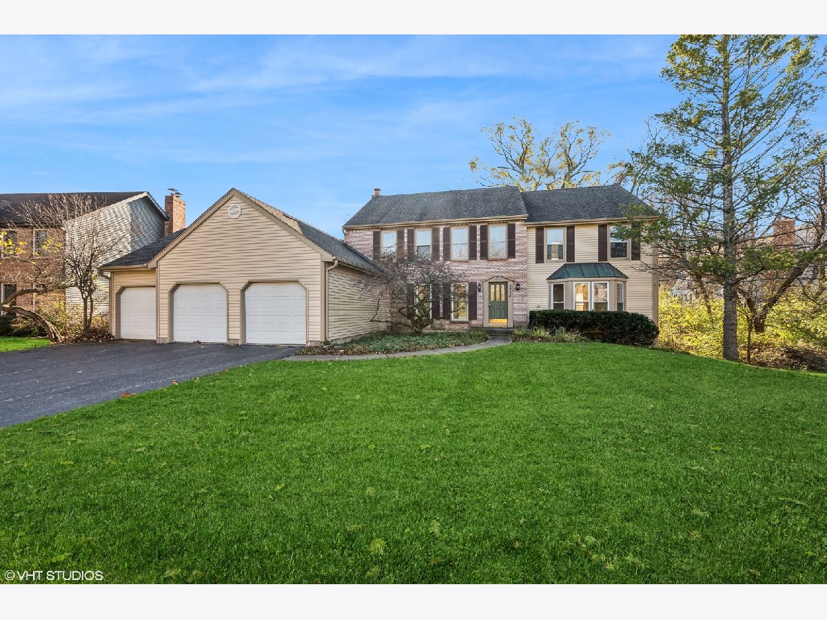 Homes Sold Gaslight West Algonquin Illinois, 1415 Spring Hill