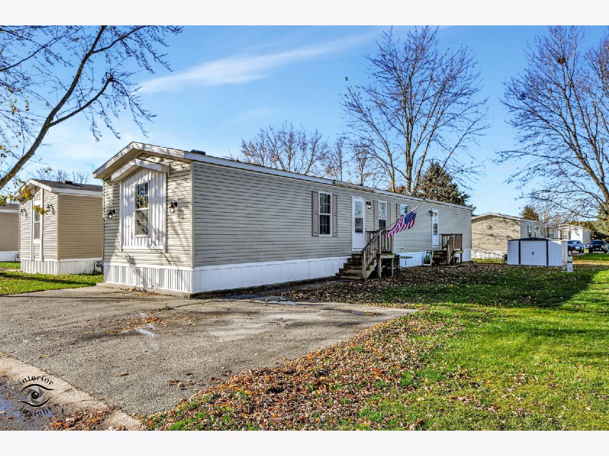 Subdivision Sold Tri Star Estates Bourbonnais Illinois, 72 Apple