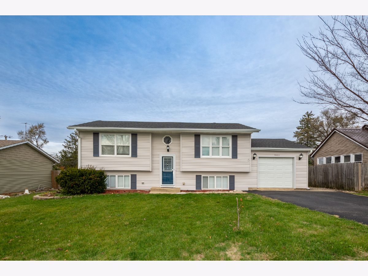 Homes Sold Indian Ridge Wonder Lake Illinois, 7422 Seminole