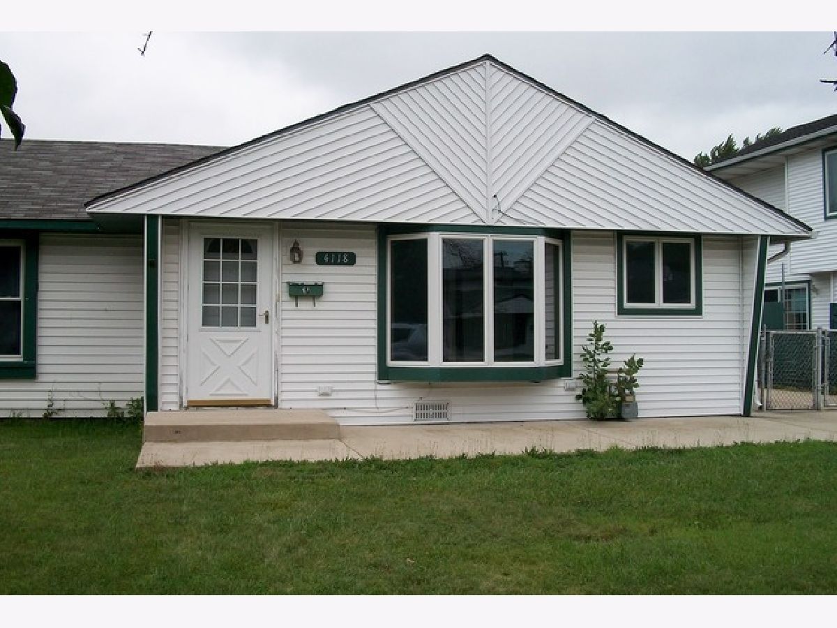 Rented Hometown Illinois, 4118 90th