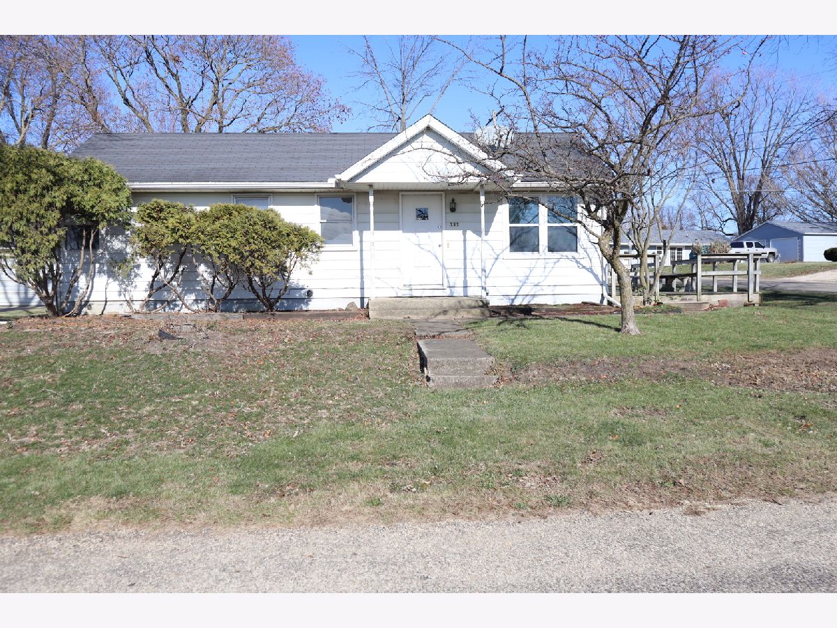  Sold Walnut Illinois, 333 Depot