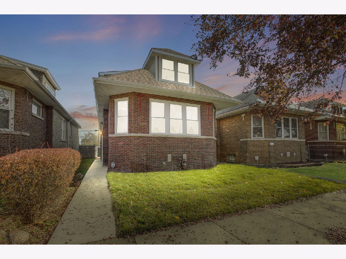 Homes Sold Hilliard And Dobbins Chicago Illinois, 11621 Hale