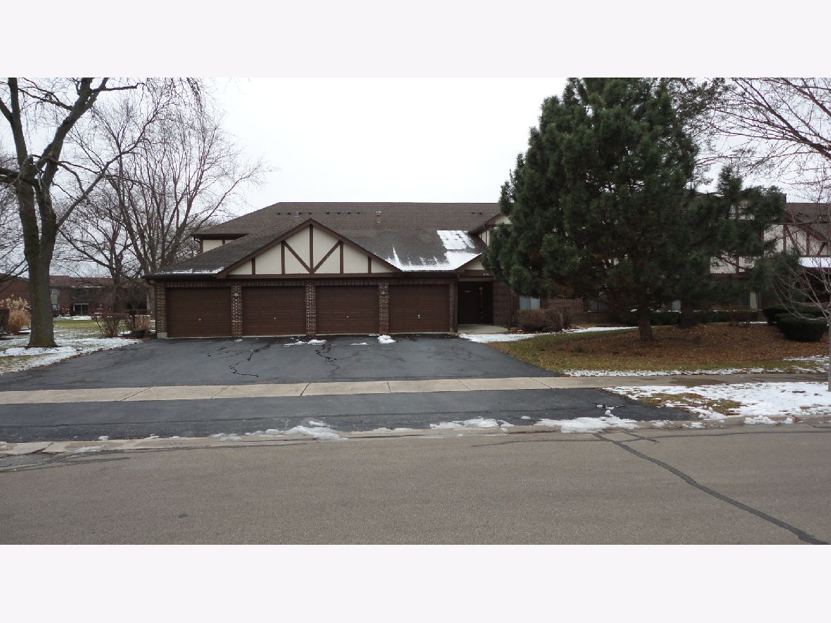 Condominiums Sold Oak Village Tinley Park Illinois, 6725 180th