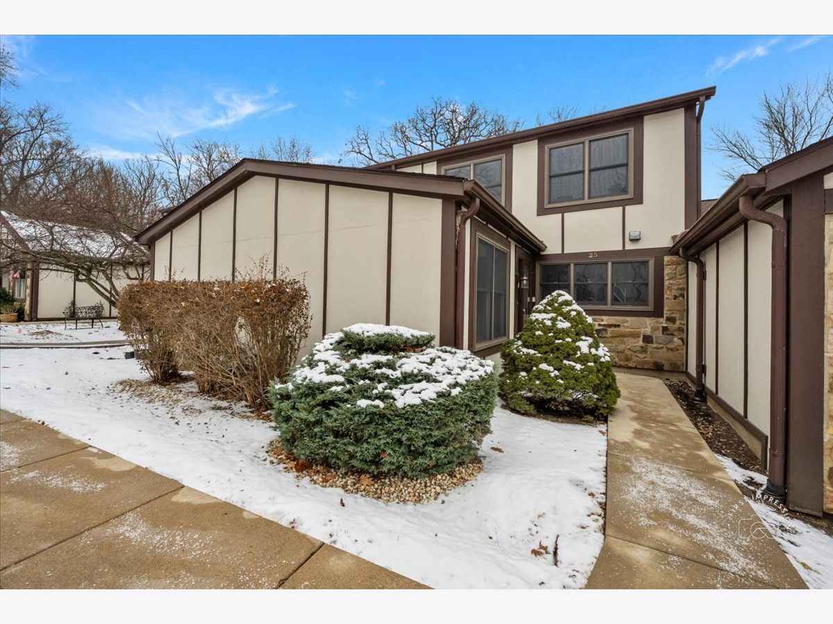 Townhomes Sold The Oaks St Charles Illinois, 25 White Oak