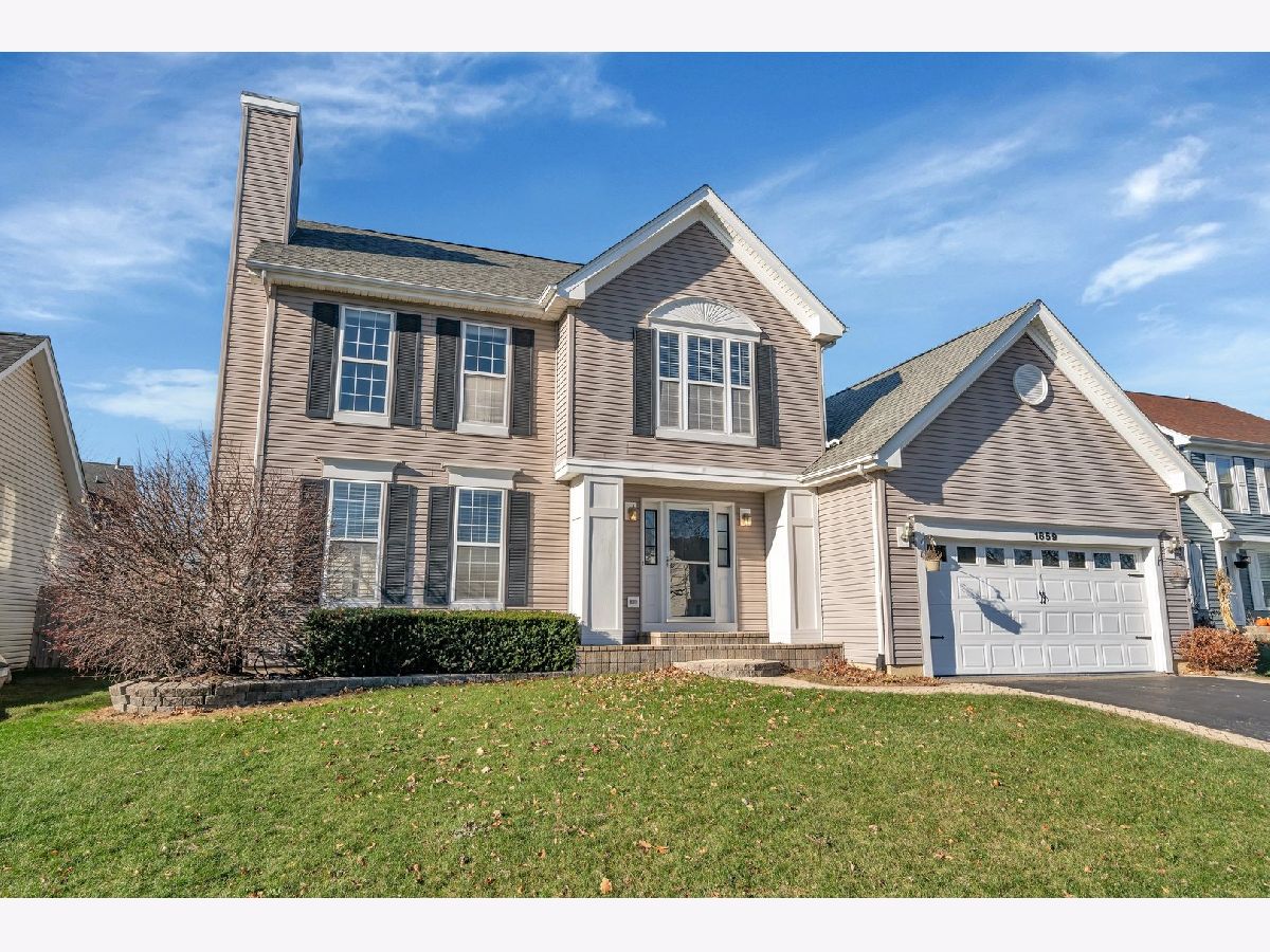 Homes Rented Four Pointes Aurora Illinois, 1659 Kautz