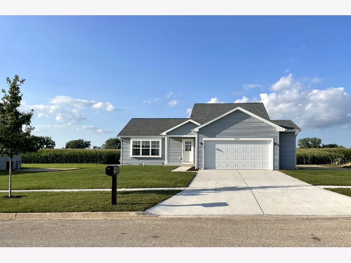Homes Sold Turtle Crossing Harvard Illinois, Lt101 Apple Valley
