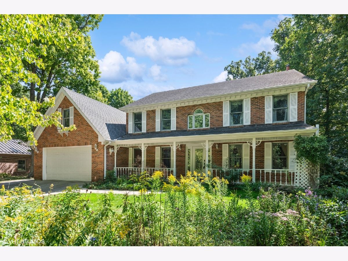 Homes Sold Canterbury Woods Batavia Illinois, 2S965 Shagbark