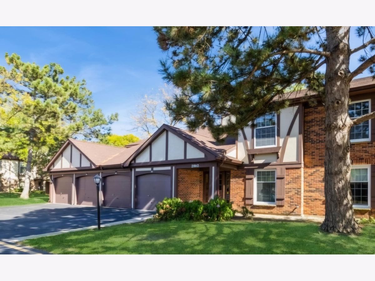 Condominiums & Homes Rented Willow Bend Rolling Meadows Illinois, 2860 Northampton
