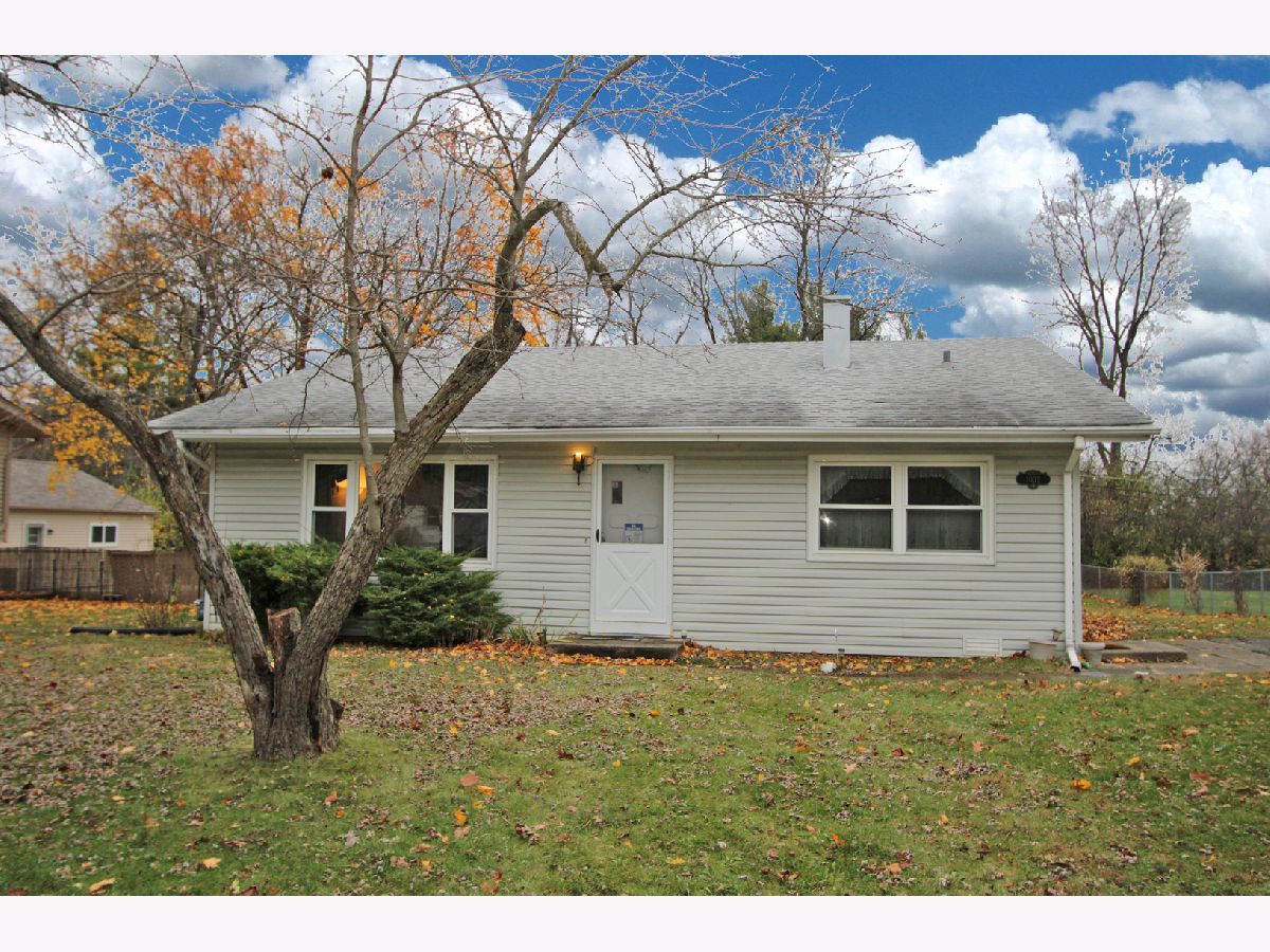 Homes Sold Lake Zurich Heights Lake Zurich Illinois, 1032 Betty