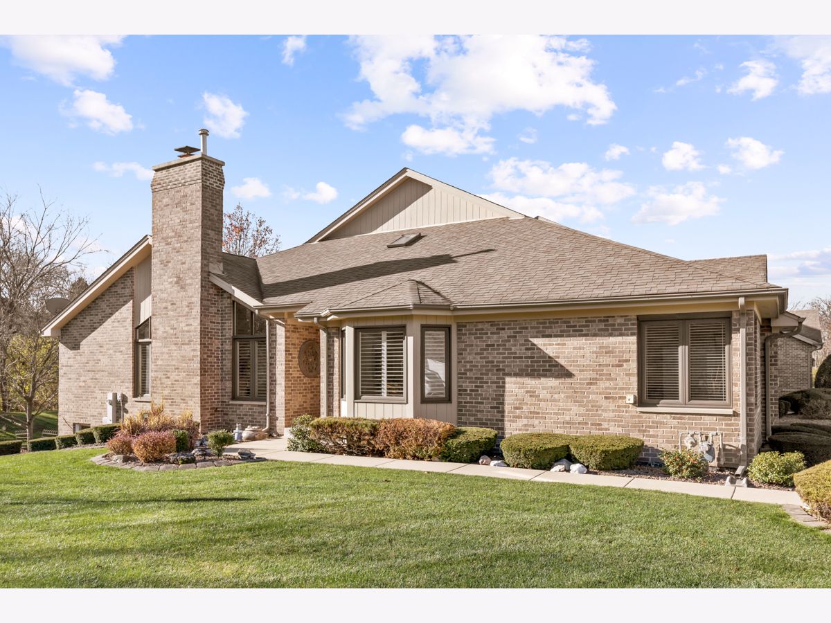 Townhomes & Homes Sold Brookridge Creek Frankfort Illinois, 10489 Brookridge Creek