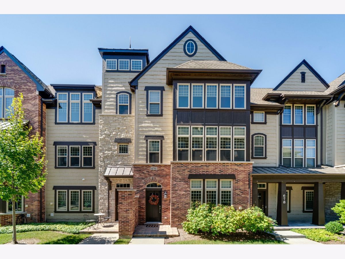 Townhomes Sold Parkside Of Libertyville Libertyville Illinois, 676 Parkside