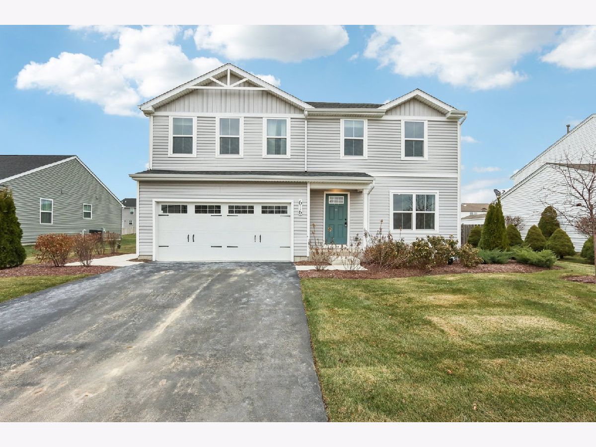  Sold Waterman Illinois, 616 Wilson