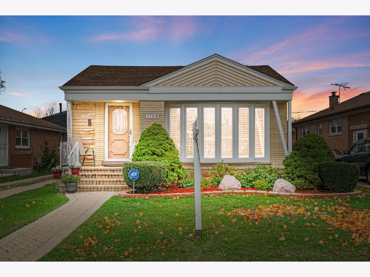 Townhomes & Homes Sold Lincoln Terraces Skokie Illinois, 7709 Lavergne