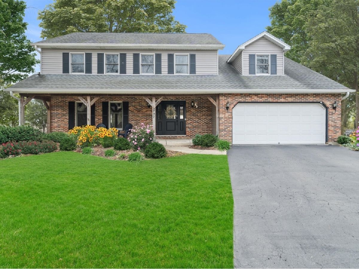 Homes Sold Walnut Ridge Naperville Illinois, 937 Lehigh