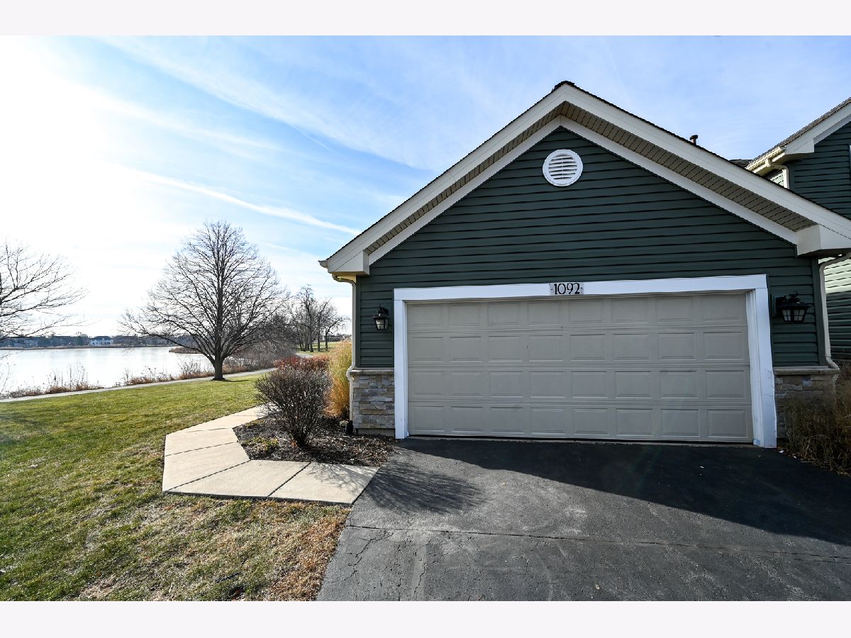 Townhomes & Condos Sold Bennington On The Lake Carol Stream Illinois, 1092 Ridgefield