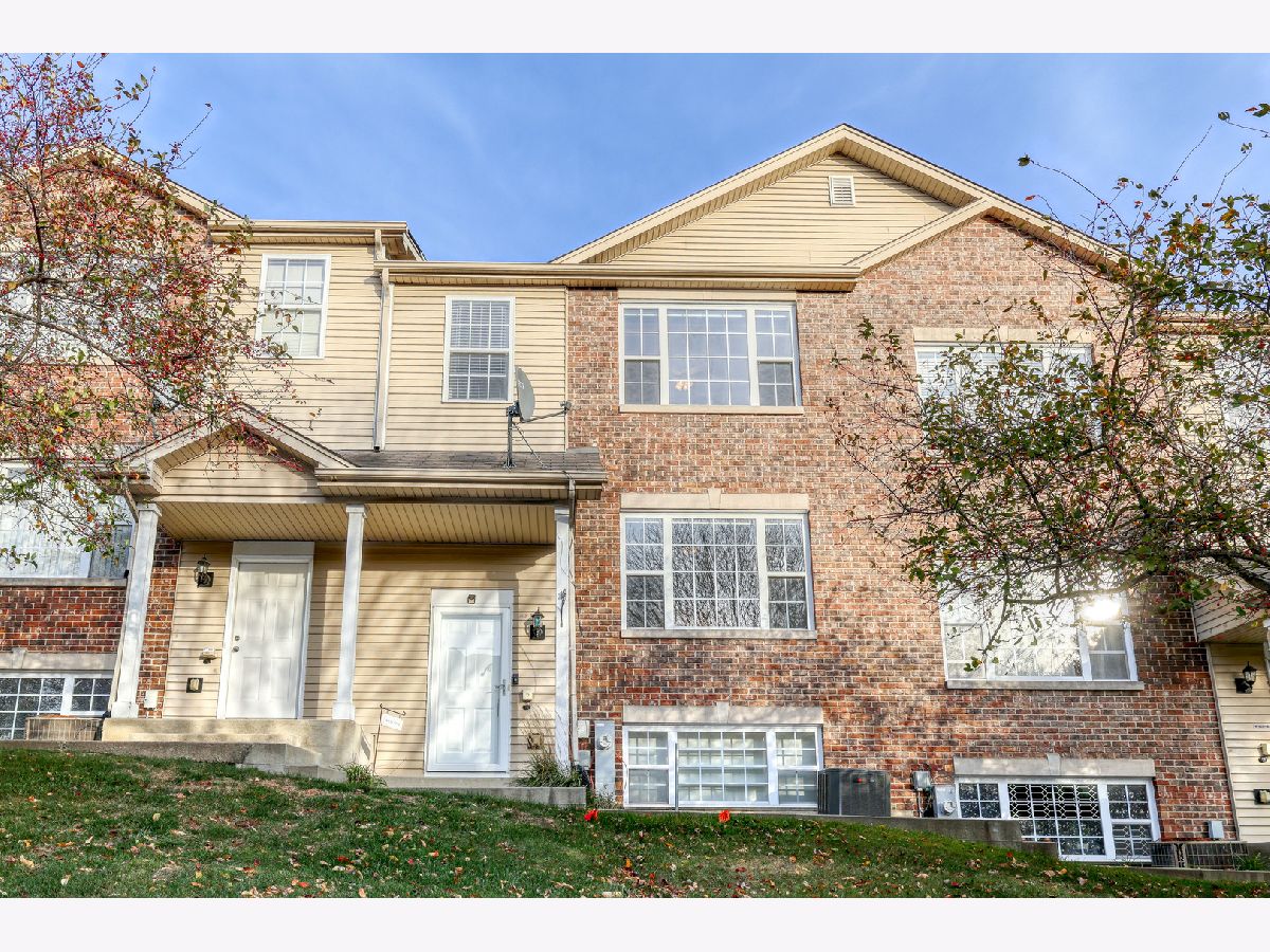 Townhomes Sold Countryside Townhomes Elburn Illinois, 617 Willow