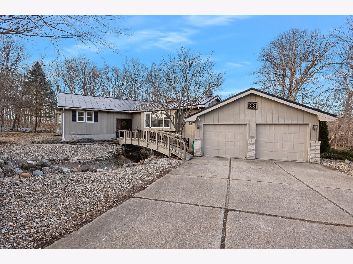 Homes Sold Royal Oaks Bloomington Illinois, 14220 Jessica
