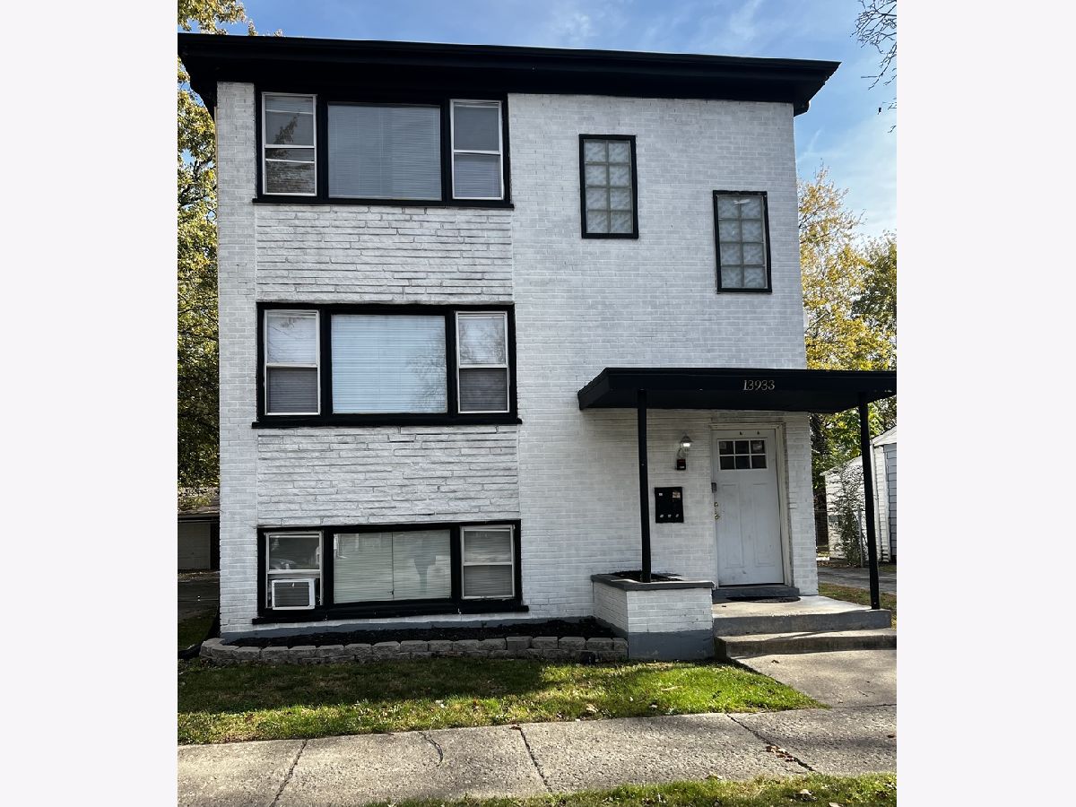  Rented Riverdale Illinois, 13933 S Wentworth